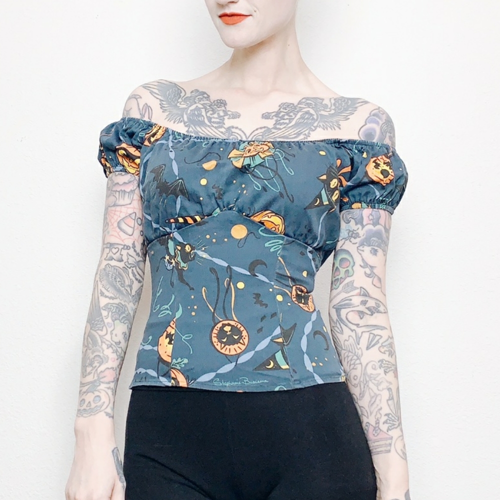 Pinup Couture Halloween Lantern Print Top